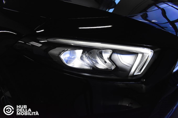 MERCEDES-BENZ A 180 d Business Extra